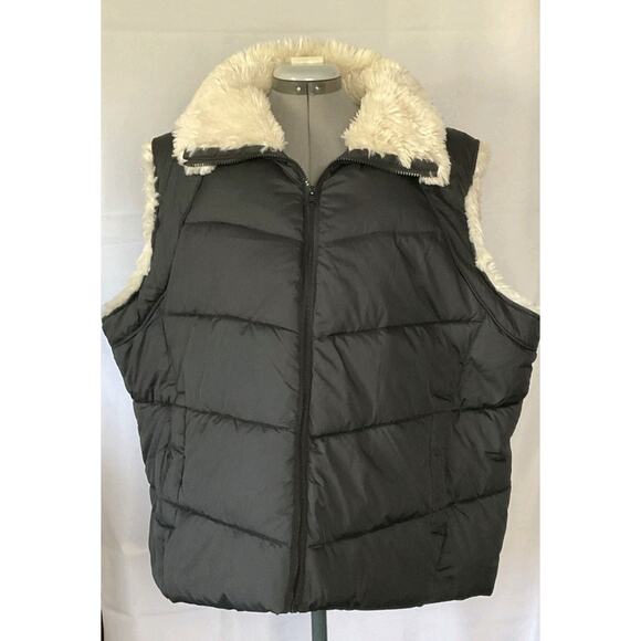 Big Chill Women's Size Small Black Sherpa Lined Full Zip Vest Size 2X - Picture 1 of 9